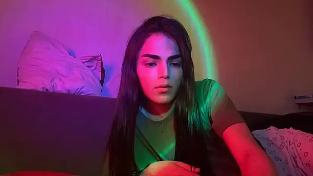 MarlyJess online show from 06-11-26, 12:32