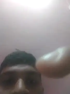 Snapshot of santhosh0105 chatting on 06-18-26, 04:24 santhosh0105 online show from 06-18-26, 04:24