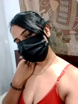 Snapshot of Ankita_90 chatting on 05-23-26, 05:17 Ankita 90 online show from 05-23-26, 05:17