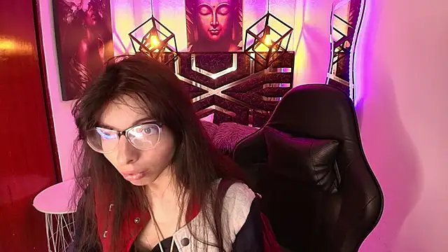 Snapshot of Allyshon_ chatting on 06-22-26, 07:33 Allyshon online show from 06-22-26, 07:33
