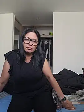 Scarlett Valnyx online show from 05-18-26, 08:14