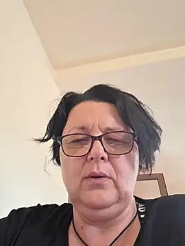 Snapshot of Diana_Diafan chatting on 05-22-26, 03:17 Diana Diafan online show from 05-22-26, 03:17