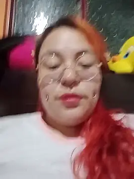 bruja sscarlata online show from 06-15-26, 04:04