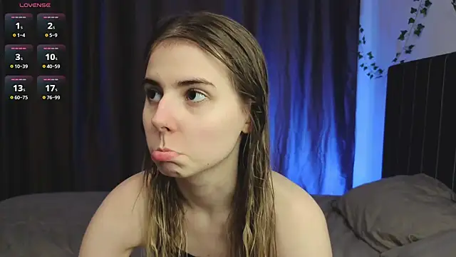 Honey Lia online show from 07-04-26, 10:10