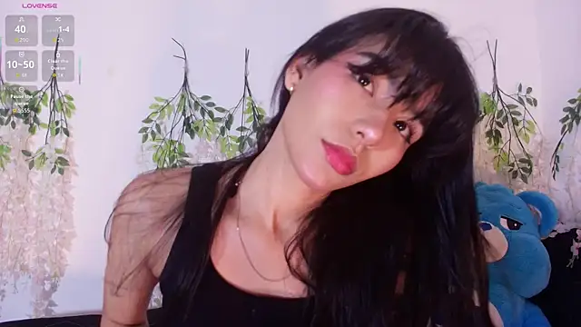 Snapshot of nathalya_summer_ chatting on 07-14-26, 12:35 nathalya summer online show from 07-14-26, 12:35