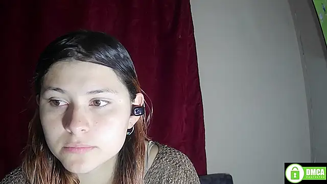 Snapshot of StarElii chatting on 07-04-26, 12:17 StarElii online show from 07-04-26, 12:17