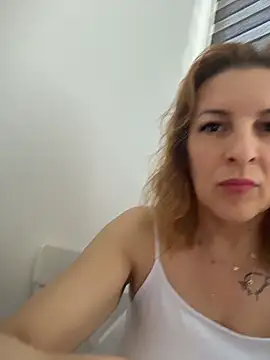 Snapshot of Hot-Milf4U chatting on 06-19-26, 06:40 Hot-Milf4U online show from 06-19-26, 06:40
