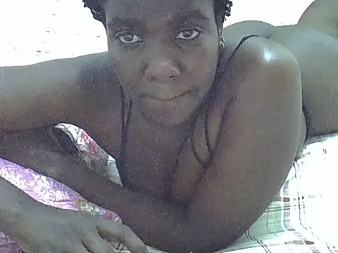 Snapshot of Queen-Alicia chatting on 06-03-26, 05:51 Queen-Alicia online show from 06-03-26, 05:51