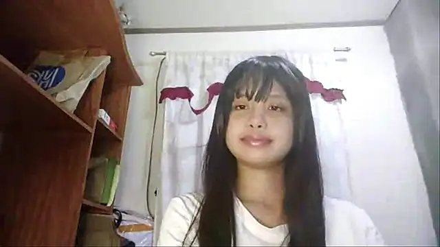annawicket online show from 05-19-26, 01:28