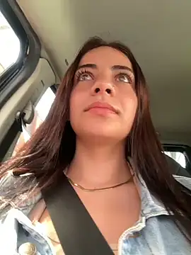 Hanna Cruz  online show from 05-20-26, 03:29