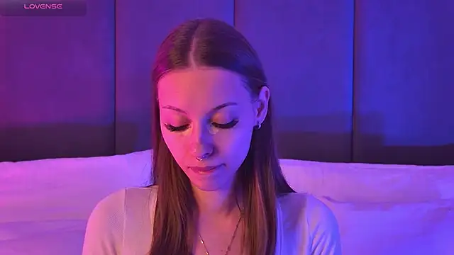 JulyOwens online show from 06-12-26, 06:23