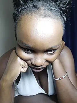Snapshot of Sexymaurine chatting on 06-20-26, 01:14 Sexymaurine online show from 06-20-26, 01:14