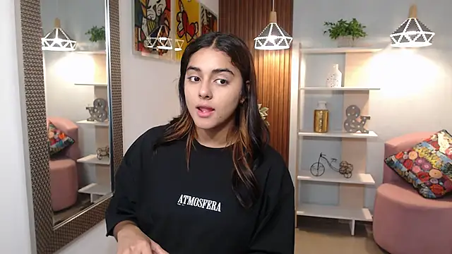  Lucy Grey  online show from 06-12-26, 11:09