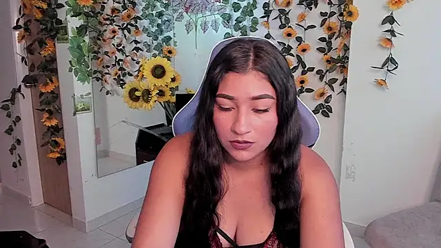 Snapshot of Kendra_6969 chatting on 07-21-26, 02:52 Kendra 6969 online show from 07-21-26, 02:52