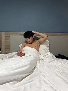 Snapshot of Mrwangjjkk chatting on 05-27-26, 11:29 Mrwangjjkk online show from 05-27-26, 11:29