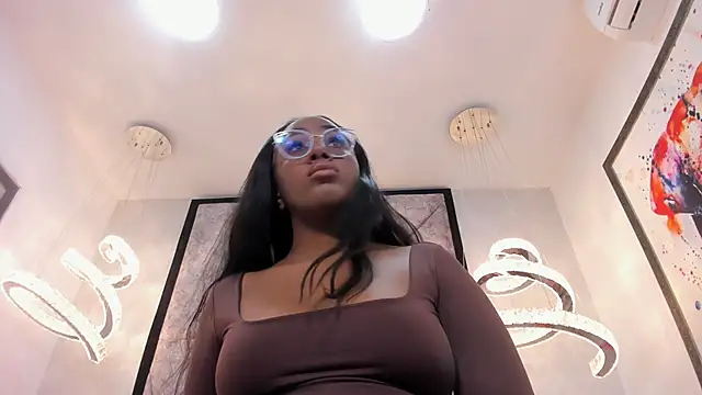 Snapshot of ZoeBrowns chatting on 06-08-26, 12:38 ZoeBrowns online show from 06-08-26, 12:38