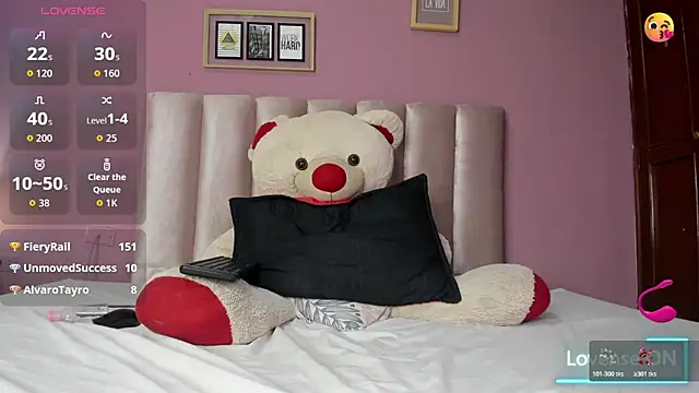 ORIANNA 21 online show from 06-11-26, 12:32