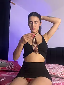 Daniela Medina online show from 06-10-26, 01:50