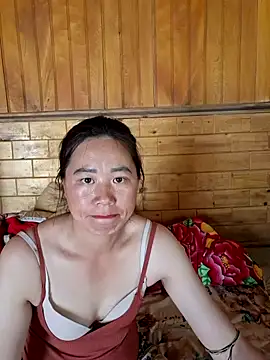 Snapshot of Mila3_ chatting on 05-20-26, 06:41 Mila3 online show from 05-20-26, 06:41