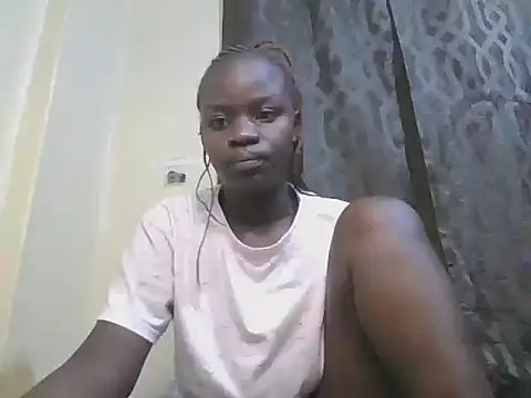 Snapshot of LadyofMercy chatting on 06-03-26, 02:47 LadyofMercy online show from 06-03-26, 02:47