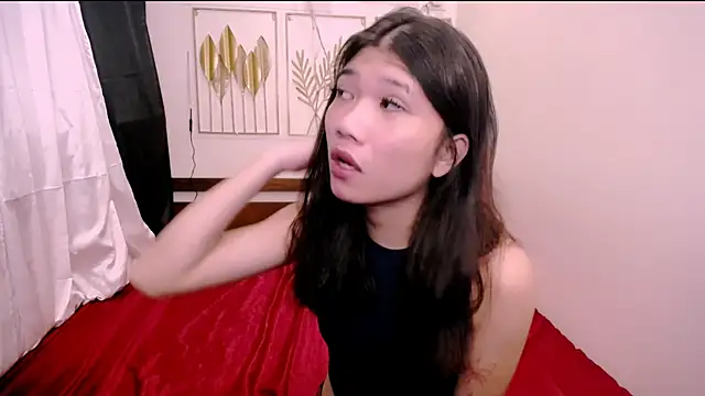 Snapshot of naughtygirl_lily chatting on 06-15-26, 02:19 naughtygirl lily online show from 06-15-26, 02:19