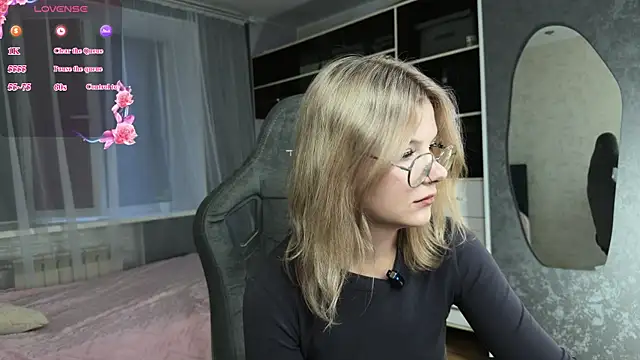 Snapshot of KamiiRize chatting on 07-10-26, 02:41 KamiiRize online show from 07-10-26, 02:41