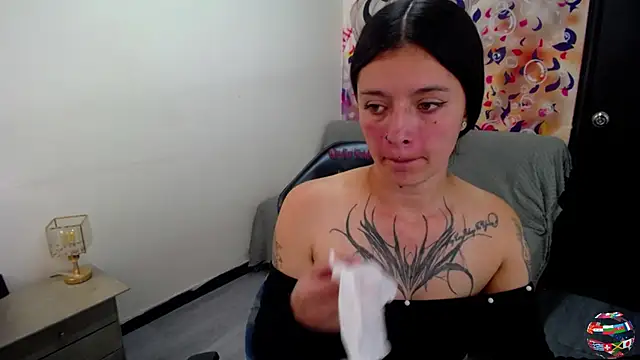 Lucia evans22 online show from 06-24-26, 10:09