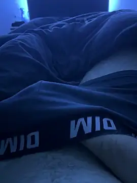 jeunehommeprecoce online show from 05-21-26, 02:40