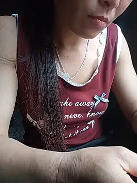 Snapshot of Heryy_xx chatting on 06-14-26, 02:24 Heryy xx online show from 06-14-26, 02:24