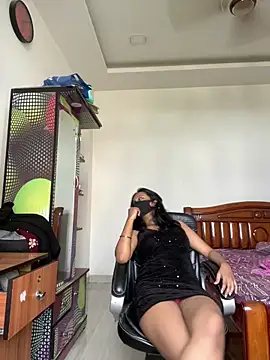 livia dolls online show from 06-12-26, 10:25
