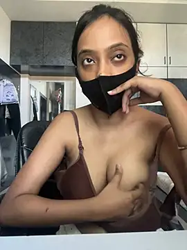 livia dolls online show from 07-02-26, 04:40