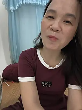 Lye lovely online show from 06-24-26, 02:49