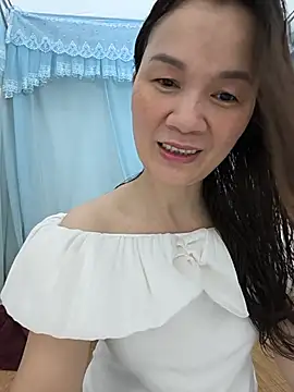Lye lovely online show from 07-04-26, 02:12