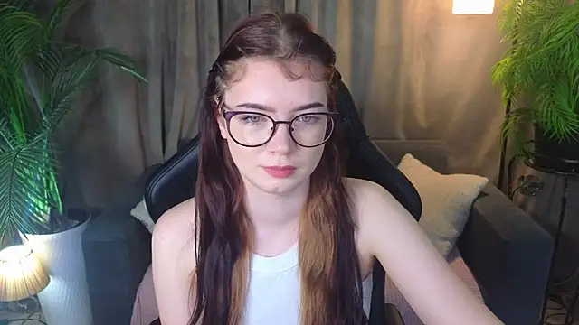 MelissaMay   online show from 06-06-26, 11:53