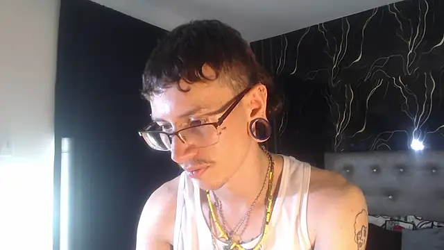 Ryan Owenss online show from 06-18-26, 04:35