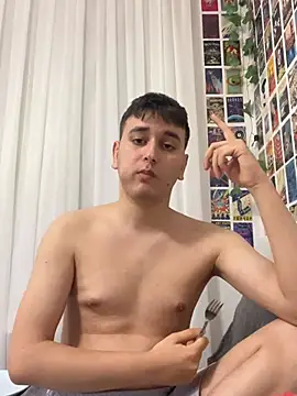 imjustaboyy1 online show from 05-29-26, 06:28