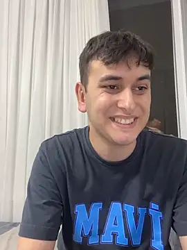 imjustaboyy1 online show from 06-08-26, 06:30