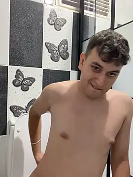 imjustaboyy1 online show from 06-30-26, 05:47