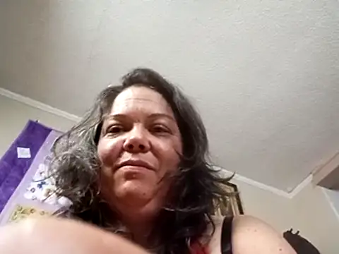 Snapshot of ThunderTwat87 chatting on 06-20-26, 03:20 ThunderTwat87 online show from 06-20-26, 03:20