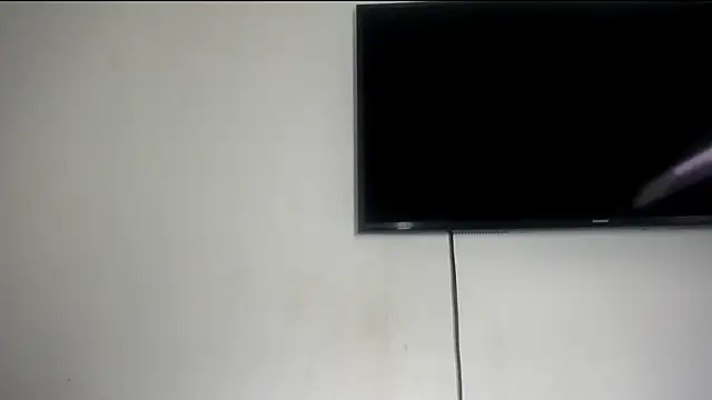 Fox Loves online show from 06-18-26, 09:08