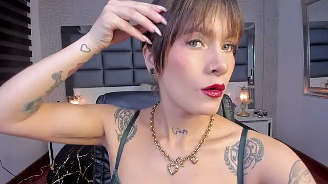 Mrs Regina clk online show from 07-10-26, 03:44