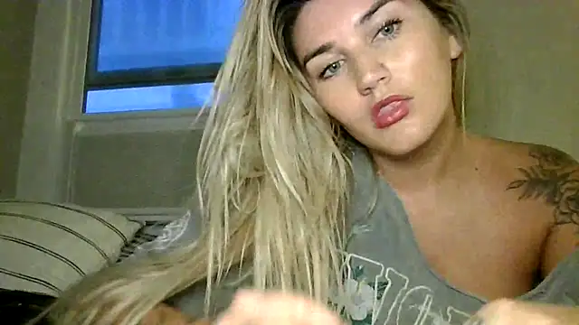 thebeachyblonde online show from 06-26-26, 03:11