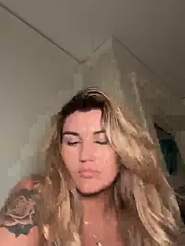 thebeachyblonde online show from 07-14-26, 03:11