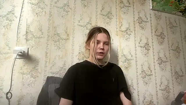 Snapshot of SusanaLeichty chatting on 07-07-26, 03:49 SusanaLeichty online show from 07-07-26, 03:49