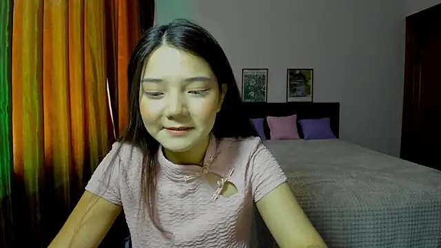 milana marttt online show from 06-15-26, 12:18
