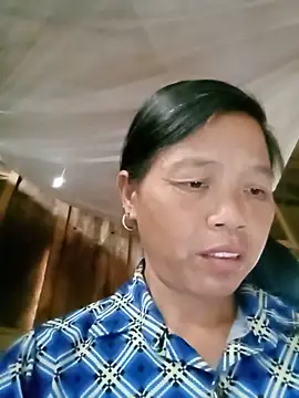 Snapshot of Elfledaa chatting on 06-19-26, 09:46 Elfledaa online show from 06-19-26, 09:46