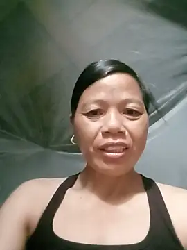 Snapshot of Elfledaa chatting on 06-25-26, 09:41 Elfledaa online show from 06-25-26, 09:41