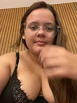 Laryssinha 69 online show from 07-02-26, 01:49