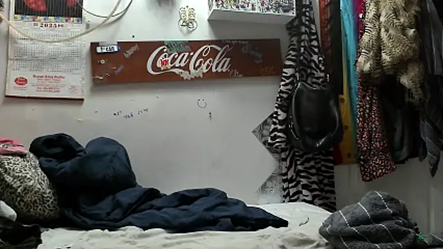 VanillaSnowcones online show from 06-16-26, 12:35