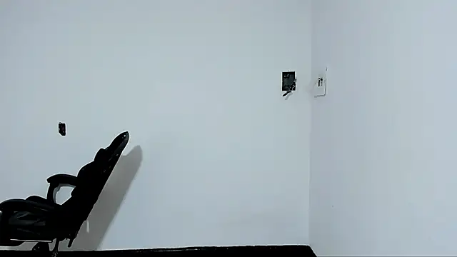 Leal cute666 online show from 06-19-26, 05:23